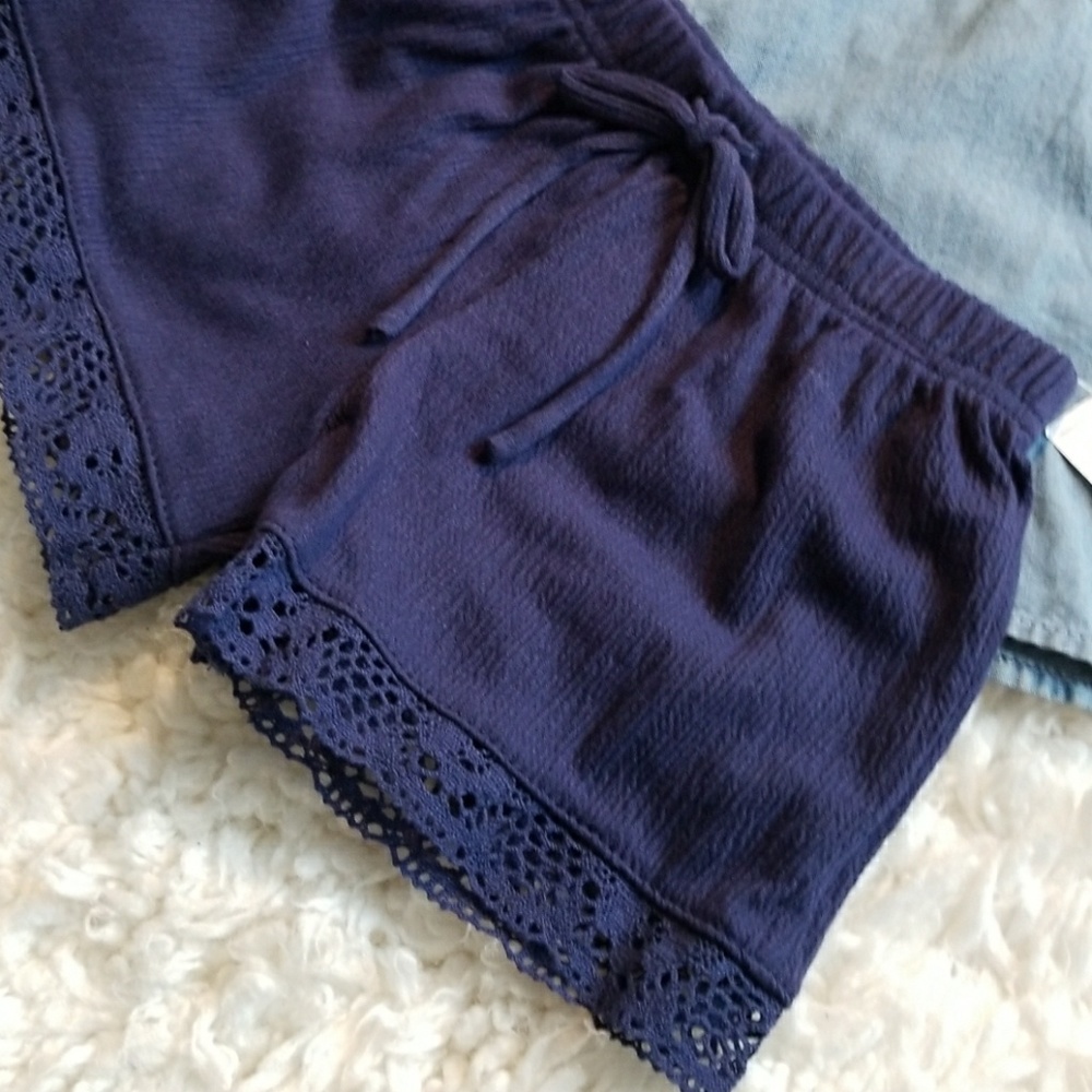 Carter's 2-piece Outfit NWT $44 - Picture 3 of 6